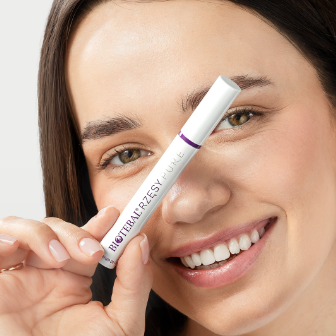 Zalotka do rzęs – jak używać i czy niszczy rzęsy?