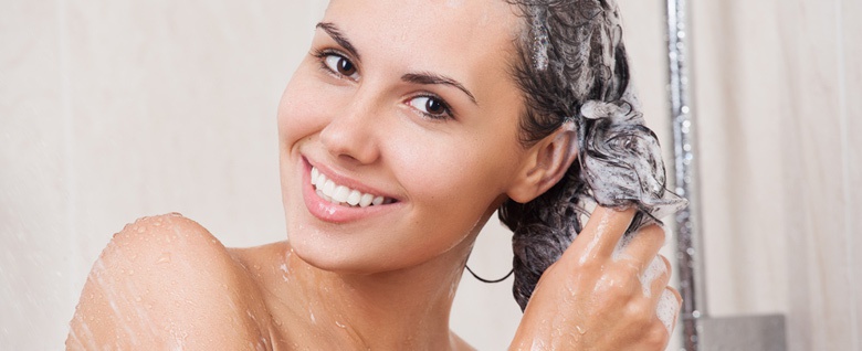 Prawidłowe mycie włosów