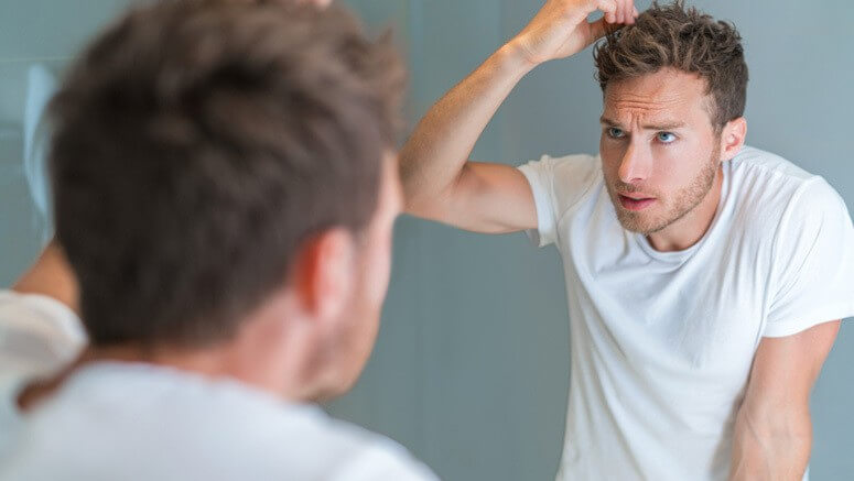 Cztery pory roku kontra męskie włosy